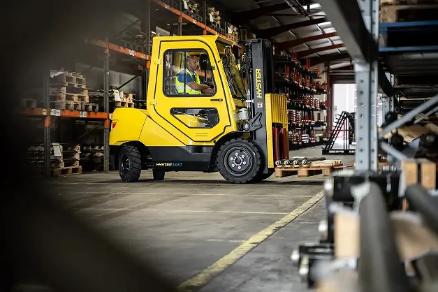 Hyster J2.0-3.5XTLG Electric Forklilft